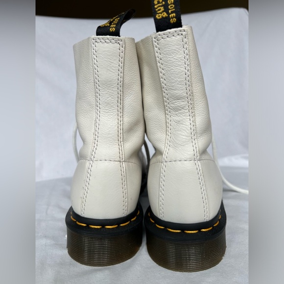 Doc Martens Ivory Jadon Leather Boots 38 EU • US 7 W / 5.5 M • UNISEX • LIKE NEW - Picture 6 of 10